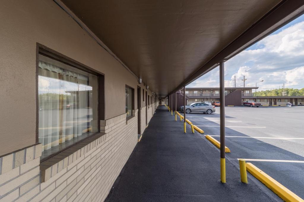 Dubois Manor Motel 外观 照片